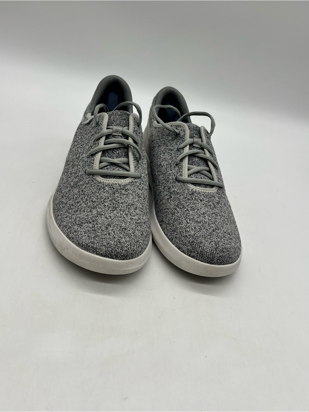 Kizik Madrid Gray Eco Knit Men’s Size 10 Casual Hands Free Athletic Shoes